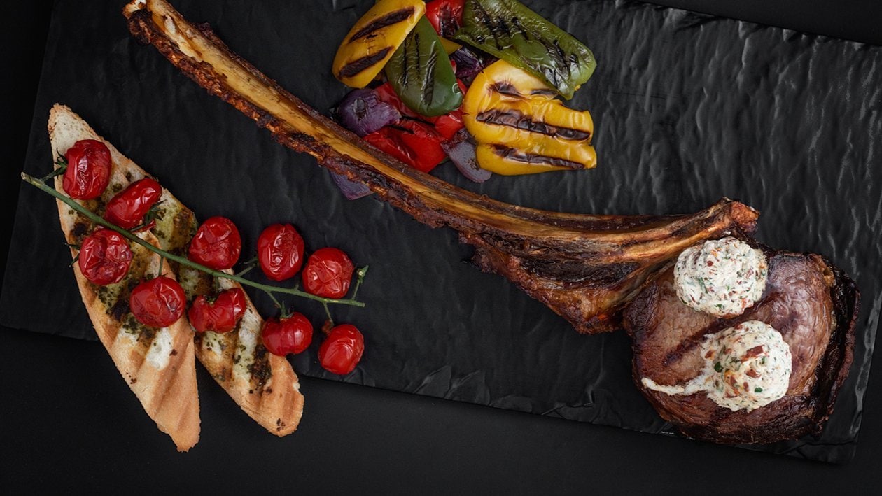 Ochucený bylinkový krém na steak – Ochucený bylinkový krém na steak –