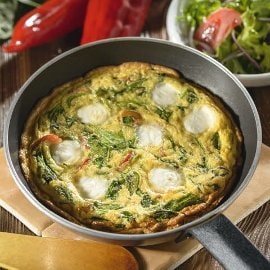 Frittata se špenátem a mozzarellou Frittata se špenátem a mozzarellou