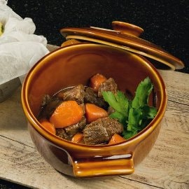 Hovězí loupaná plec s mrkví