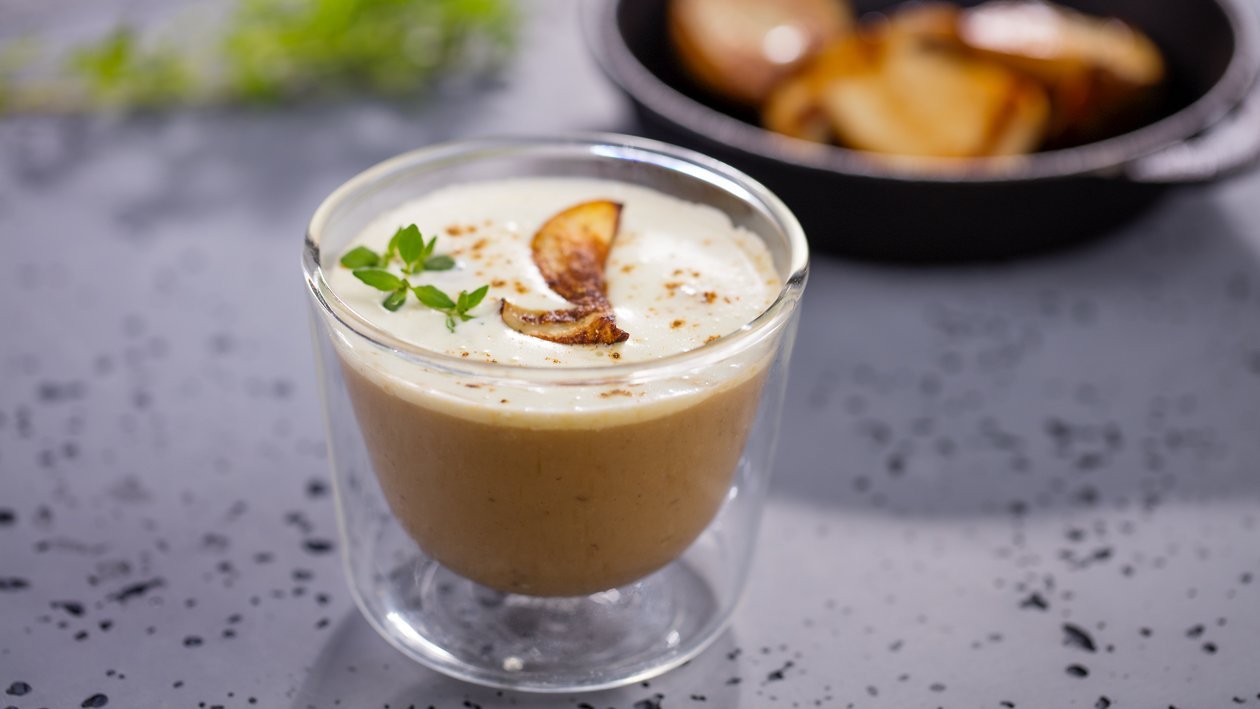Hříbkový krém s pěnou z kozího sýra – - Recept Hříbkový krém s pěnou z kozího sýra – - Recept