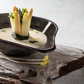 Krémová polévka z bílého chřestu