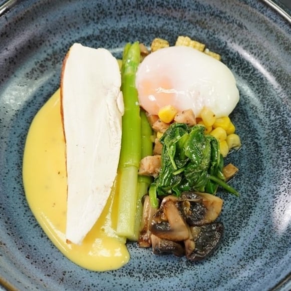 Kuřecí prso s omáčkou Mornay