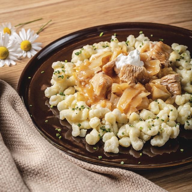 Pastevecký krůtí perkelt s haluškami