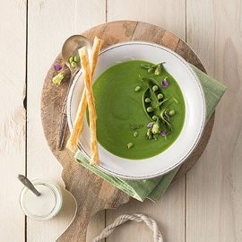 Studená polévka ze zeleného hrášku