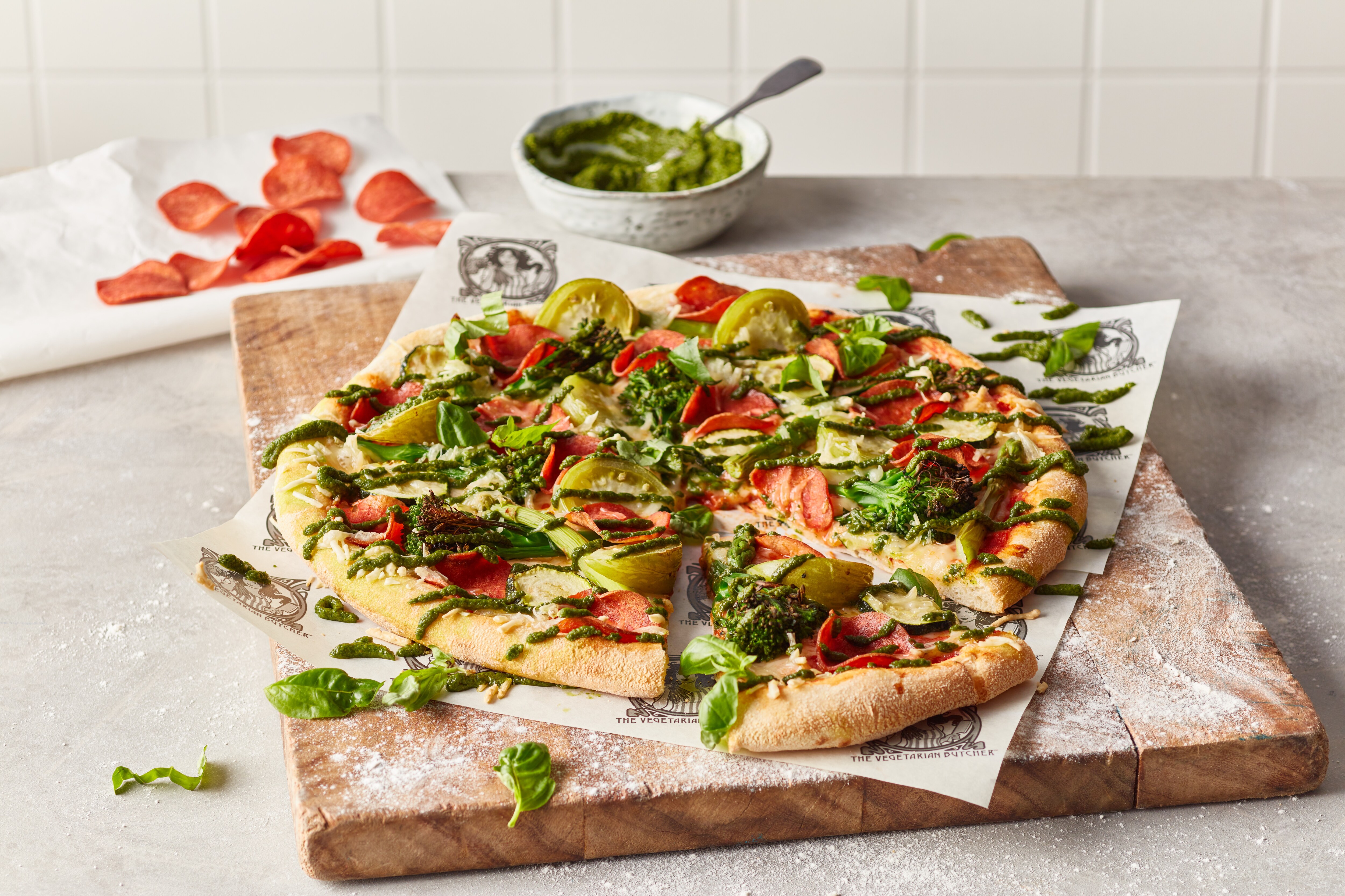 Veganská Pepperoni pizza s míchanou zeleninou – Veganská Pepperoni pizza s míchanou zeleninou –