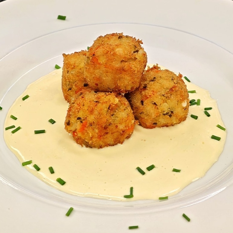 Kapr s bramborovým salátem