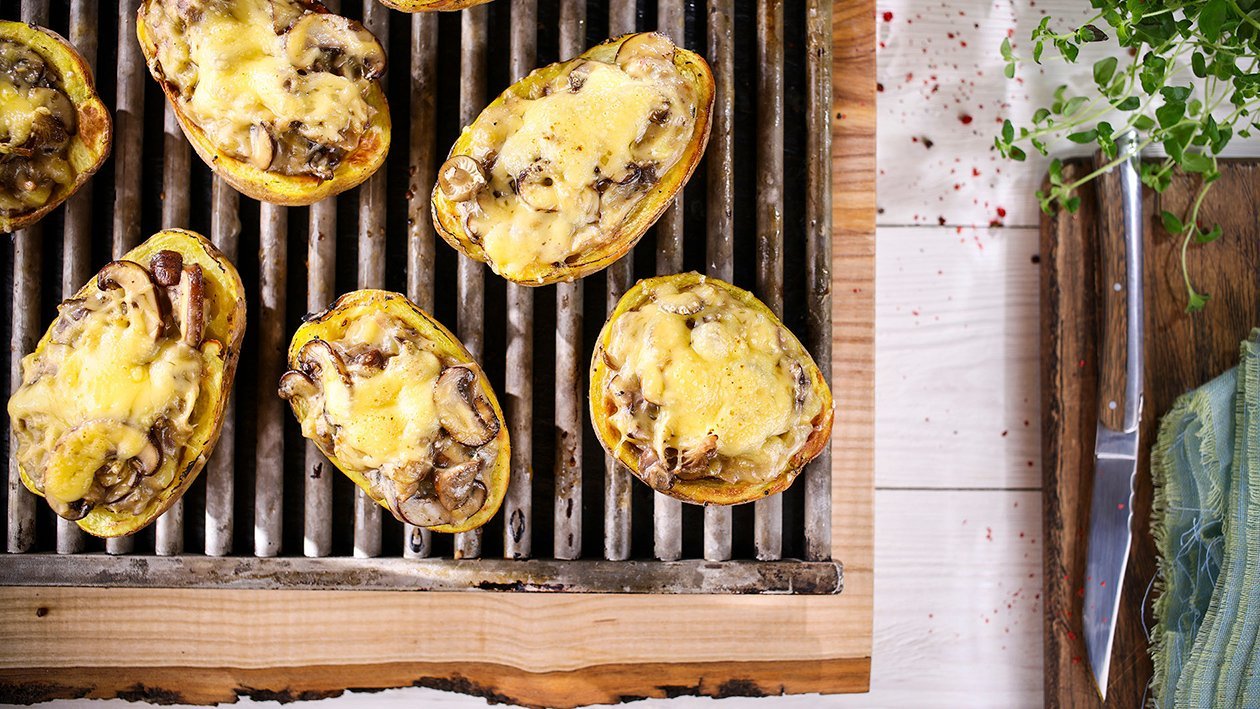 Pečené brambory lovecký styl s houbami – - Recept