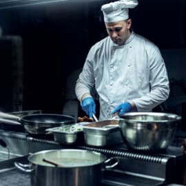 Kompletní průvodce doporučených opatření a nařízení pro restaurace po otevření od Unilever Food Solutions! Kompletní průvodce doporučených opatření a nařízení pro restaurace po otevření od Unilever Food Solutions!