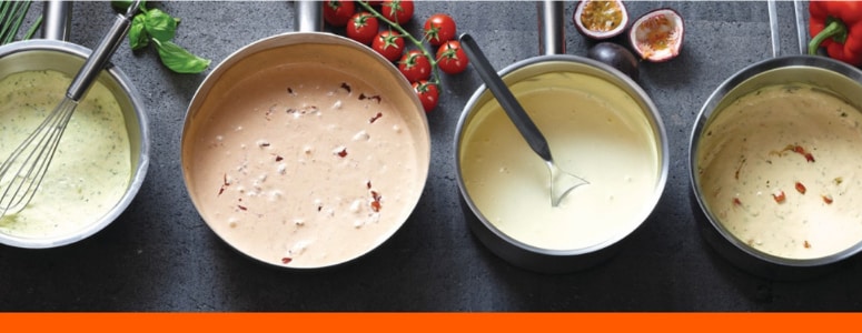 Jak podávat teplé omáčky?