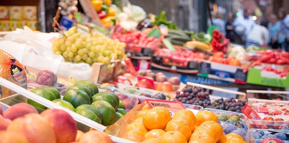 Prohlídka trhu na Sicílii