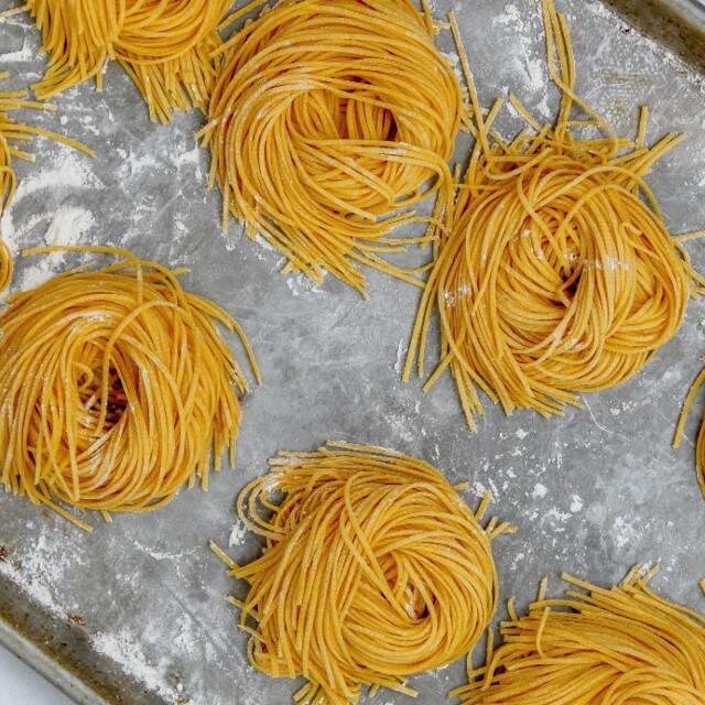 Servírování těstovin