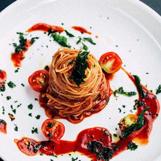 Způsoby zahuštění omáčky